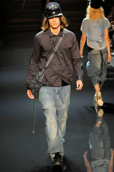 Look 33